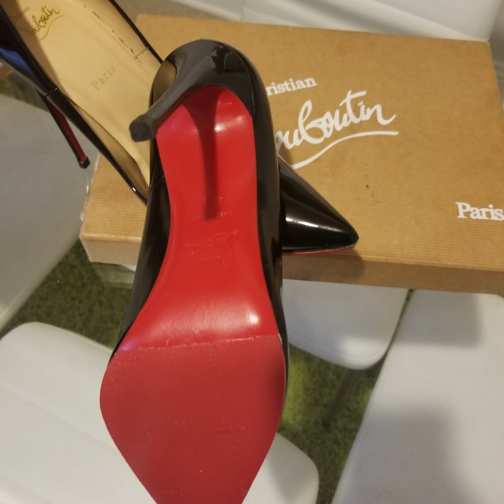 So Kate Louboutin